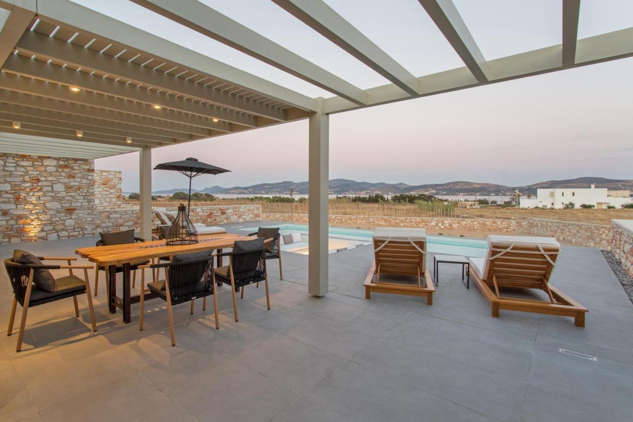 T7 Luxury Villas Paros Bagian luar foto
