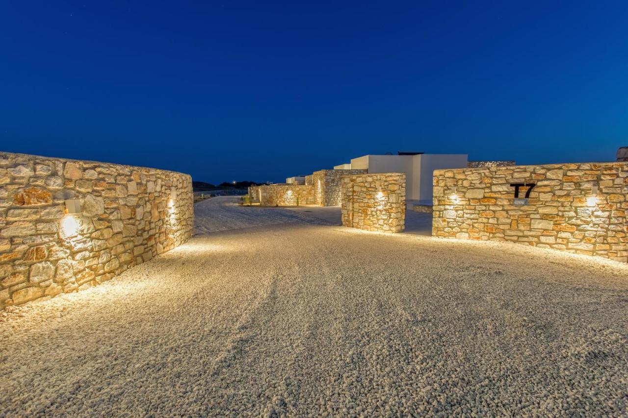 T7 Luxury Villas Paros Bagian luar foto