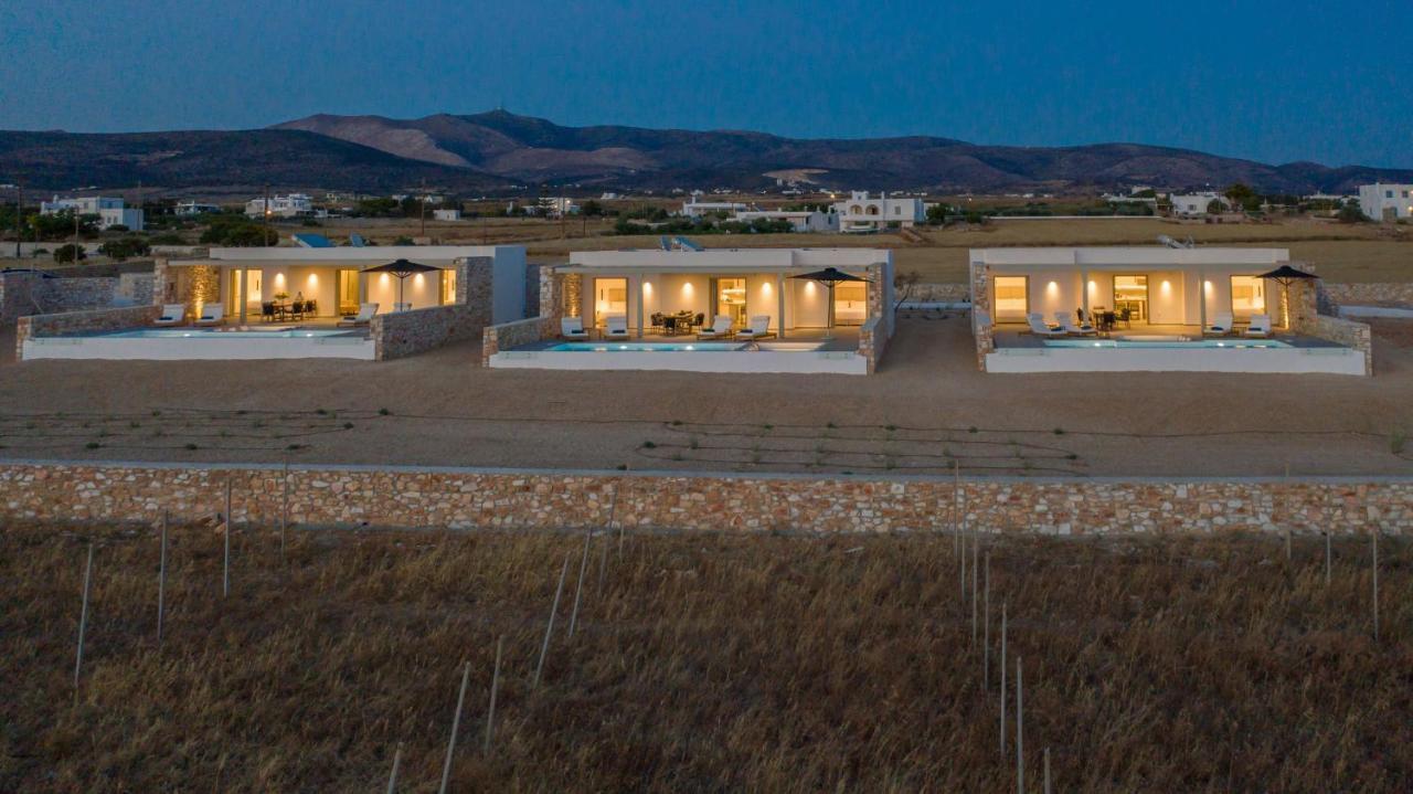 T7 Luxury Villas Paros Bagian luar foto