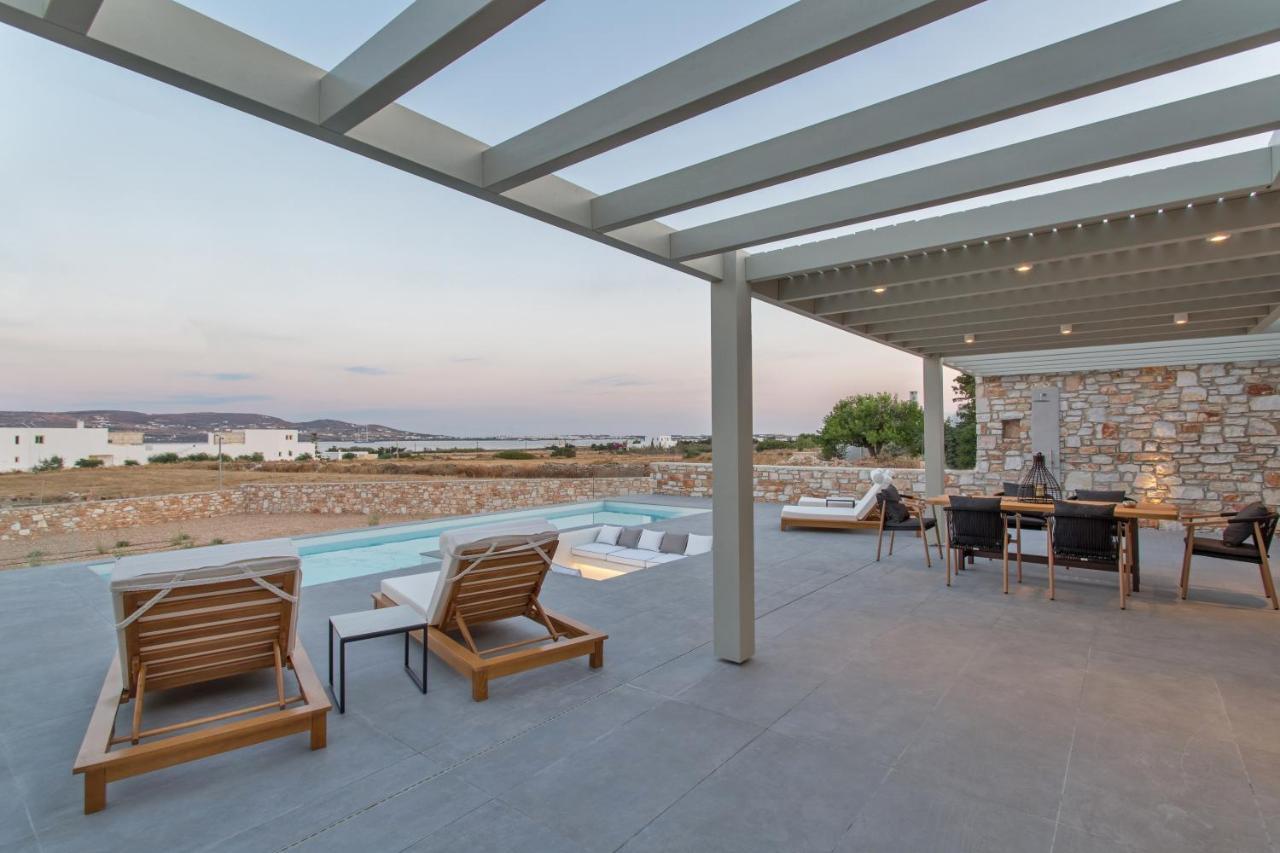 T7 Luxury Villas Paros Bagian luar foto